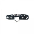 Adjustable heart collar