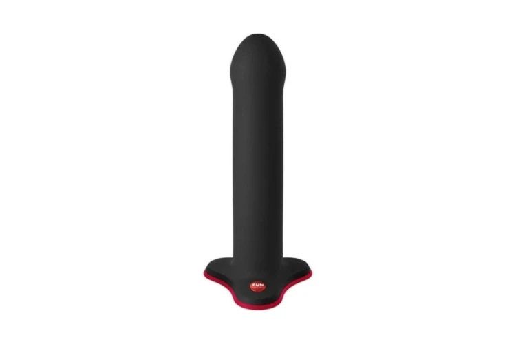 Magnum black