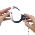 Bedroom Fantasies - Metal hancuff
